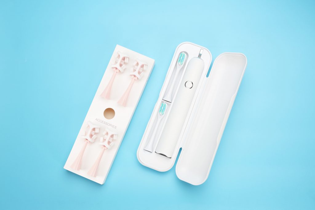 電動(dòng)牙刷刷頭通用嗎？電動(dòng)牙刷哪種刷頭好？