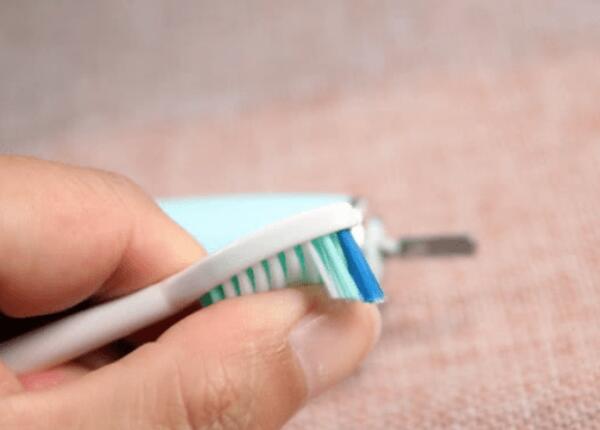 如何挑選一款好的電動(dòng)牙刷？挑選優(yōu)質(zhì)電動(dòng)牙刷的三大禁忌