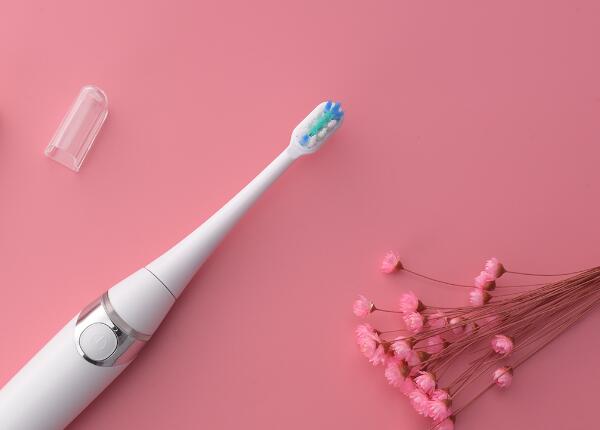 電動(dòng)牙刷怎么清洗？電動(dòng)牙刷清潔方法操作流程，一篇全覽！