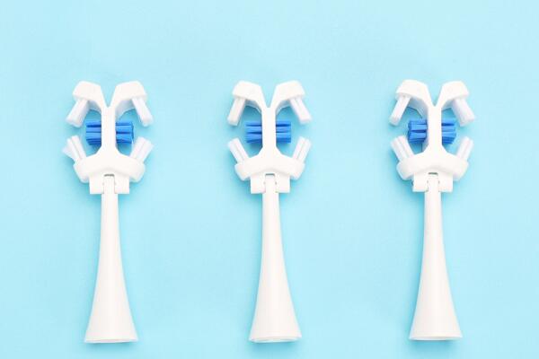 電動牙刷替換頭有型號嗎？常見的幾種電動牙刷替換頭介紹