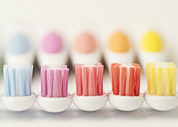 電動(dòng)牙刷好還是手動(dòng)牙刷好？