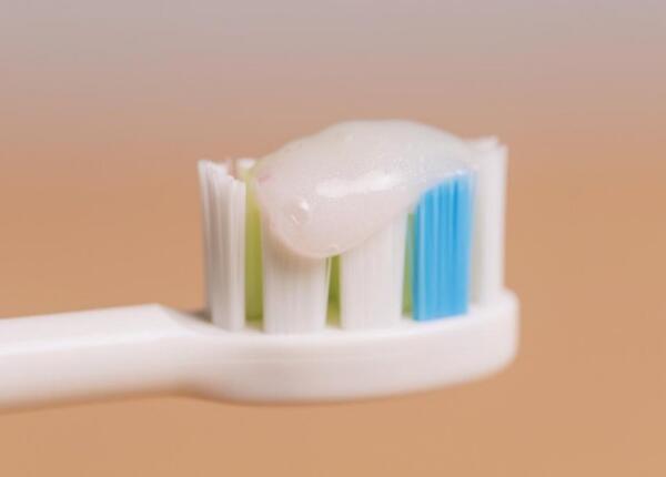 搖擺式牙刷選擇的幾大關(guān)鍵 電動(dòng)牙刷搖擺式