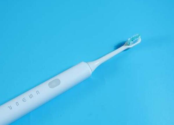 防水充電式牙刷好用嗎？揭秘防水充電式牙刷的神奇之處