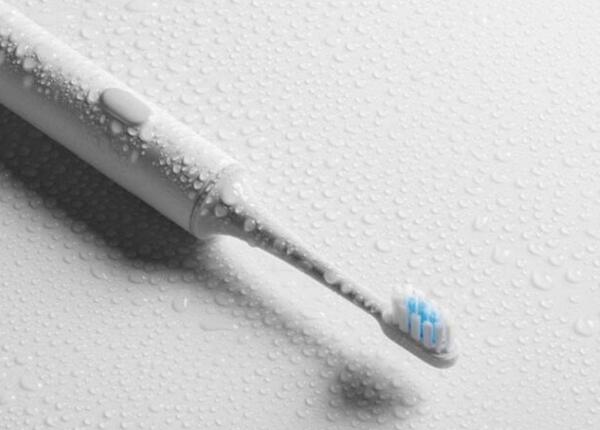 長期使用電動牙刷對牙齒好嗎 長期使用電動牙刷對牙齒好嗎