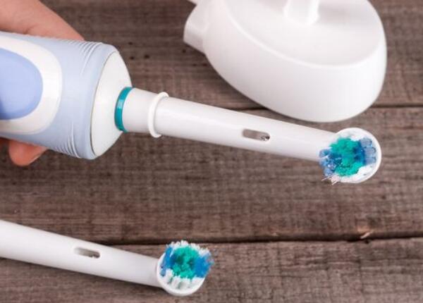 旋轉(zhuǎn)牙刷聲音大的原因 旋轉(zhuǎn)牙刷聲音大的原因