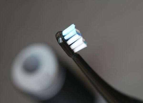 電動(dòng)牙刷刷頭沒(méi)有細(xì)毛怎么辦？解決特殊問(wèn)題方法